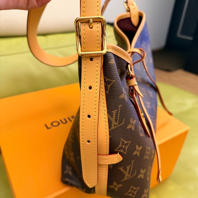 LV carryall PM-4