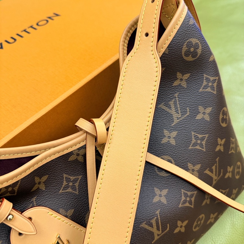 LV carryall PM-5