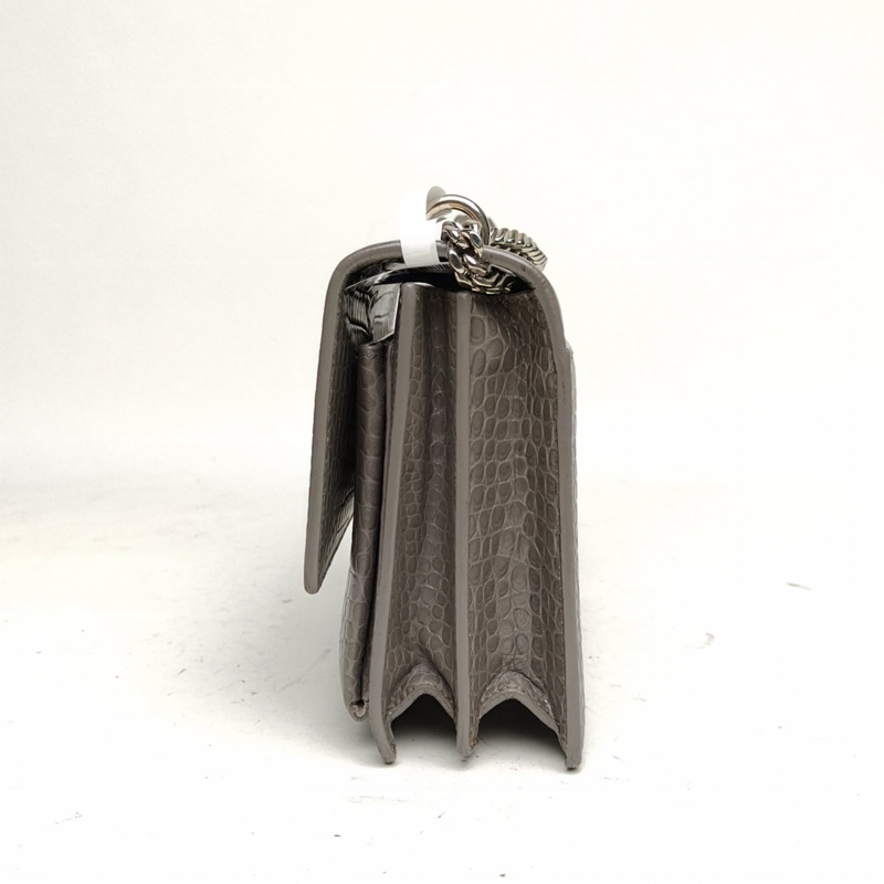 SAINT LAURENT SUNSET日落包中號鱷魚壓紋灰色牛皮銀扣-1