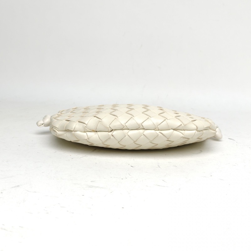 BOTTEGA VENETA 白色羊皮Turn系列金球編織單肩腋下包-3