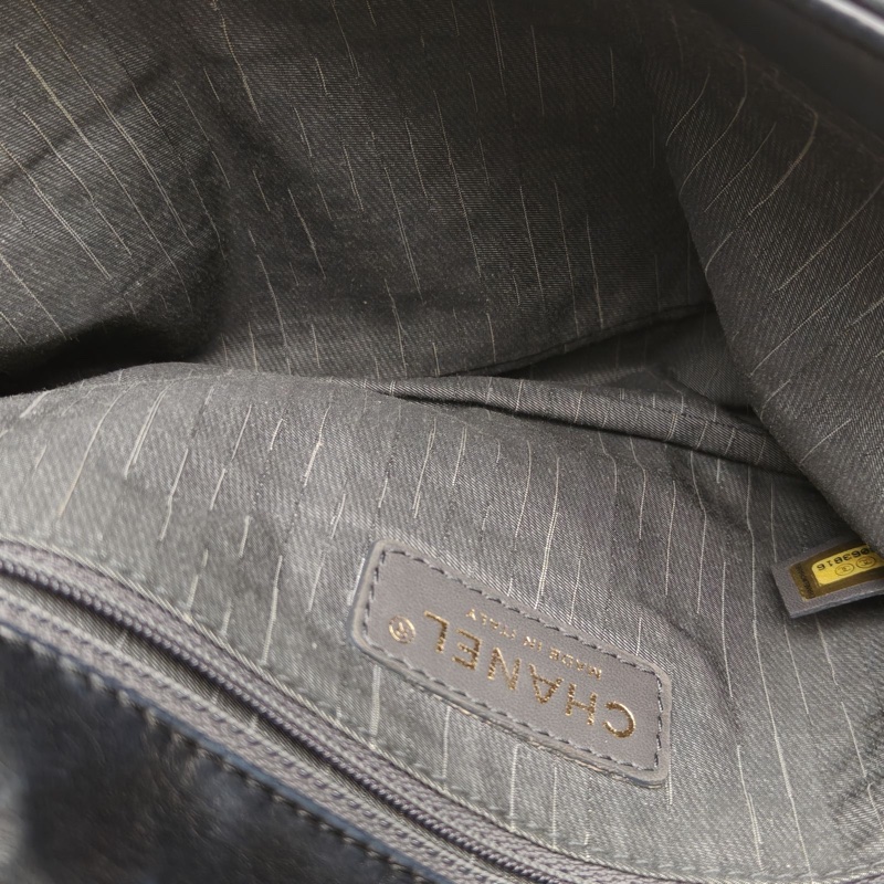 CHANEL CF季節款口蓋包珍珠鏈條包黑色羊皮16開金扣-5