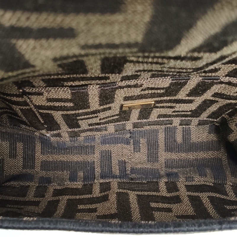FENDI Baguette法棍包Mini老花帆布-5