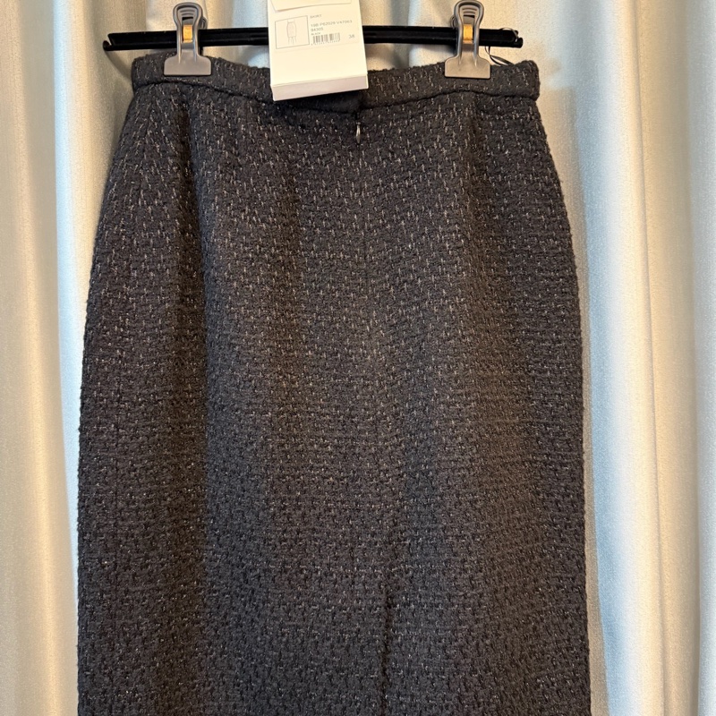 Chanel classic tweed skirt-1