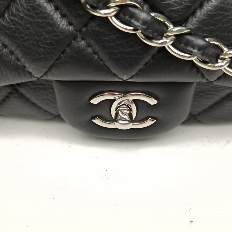 CHANEL 黑色牛皮21開銀扣CF季節款菱格拉單肩斜挎包-4