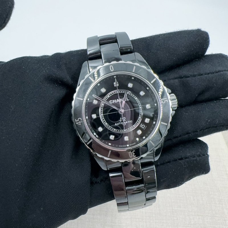 CHANEL 黑色12點鑽J12 Caliber 12.1 機芯腕錶38 毫米-6