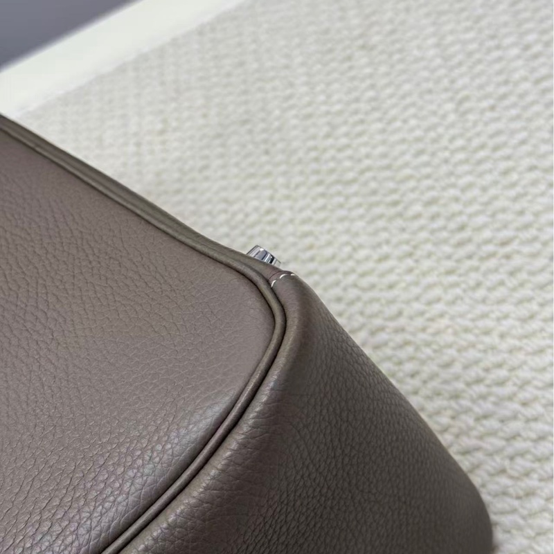 愛馬仕HERMES Lindy30 大象灰銀扣 TC皮 2017 A刻-9