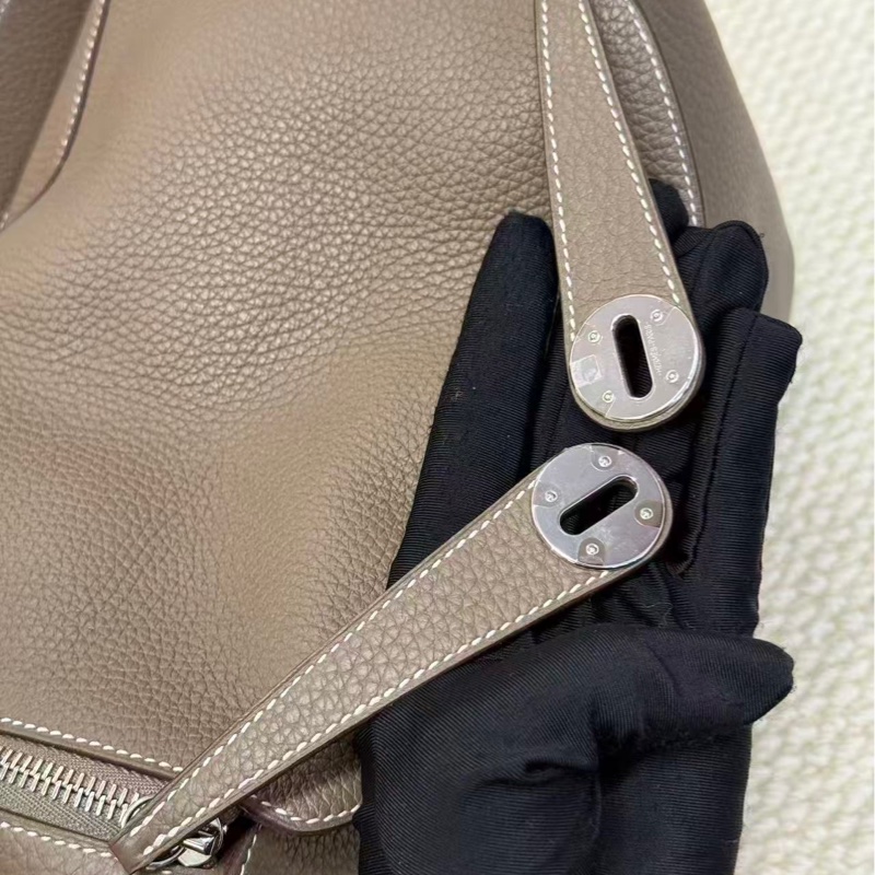 愛馬仕HERMES Lindy30 大象灰銀扣 TC皮 2017 A刻-19