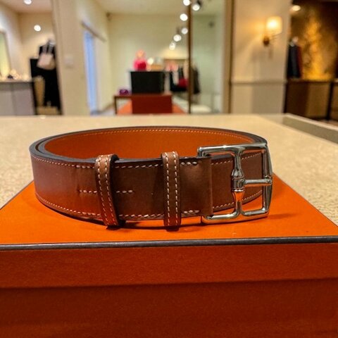 ⏰限時特賣價 專櫃3萬8千1🌺全新 Hermès Étrivière 32 外縫 Barenia 皮革男款/中性款腰帶 長105公分