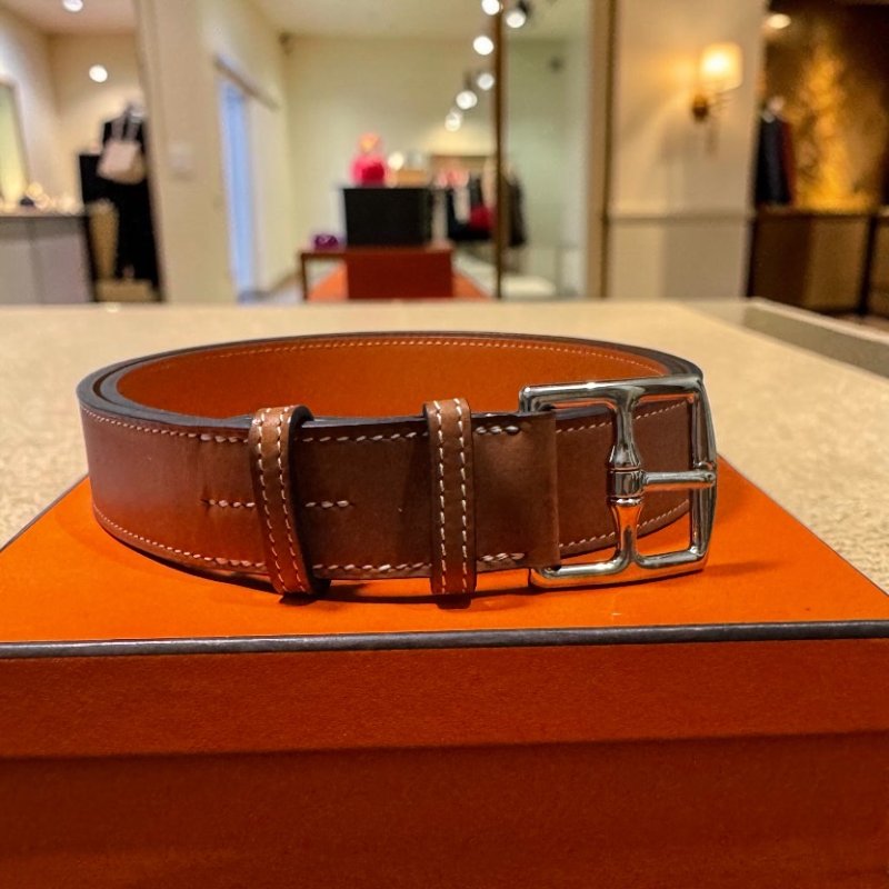 ⏰限時特賣價 專櫃3萬8千1🌺全新 Hermès Étrivière 32 外縫 Barenia 皮革男款/中性款腰帶 長105公分-0