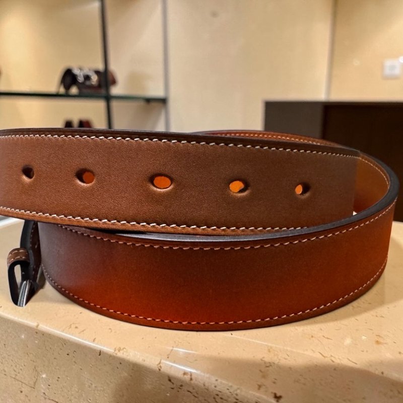 ⏰限時特賣價 專櫃3萬8千1🌺全新 Hermès Étrivière 32 外縫 Barenia 皮革男款/中性款腰帶 長105公分-3