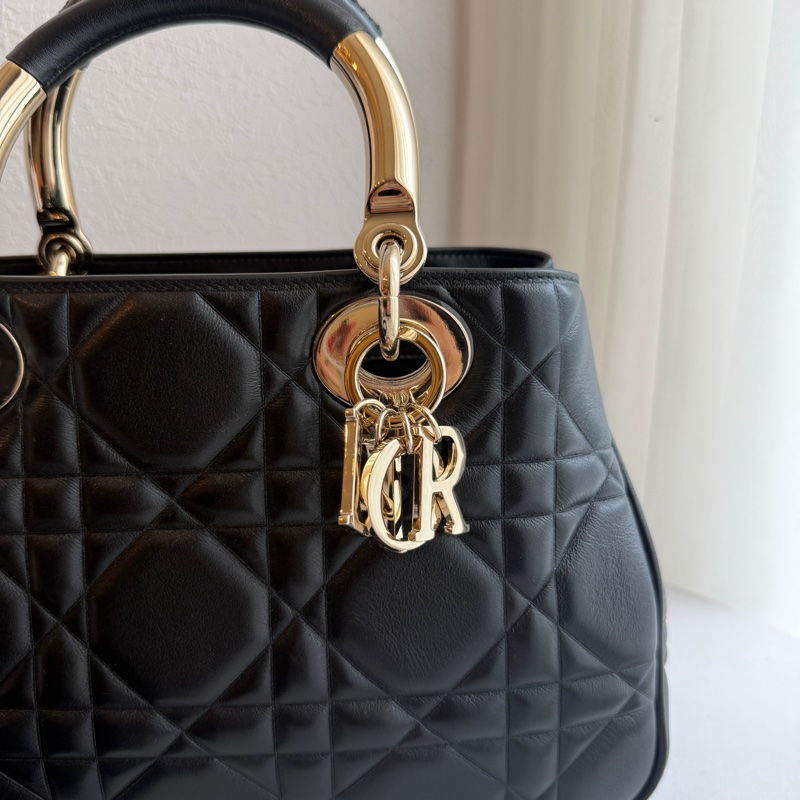 Dior黛妃手提斜背包 超貴氣-2
