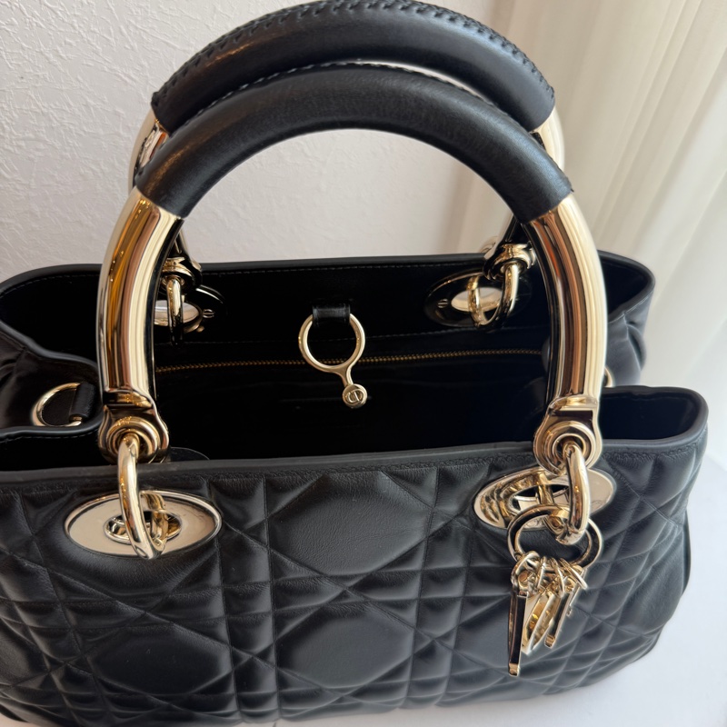 Dior黛妃手提斜背包 超貴氣-3