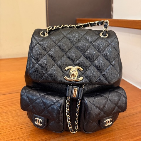 Chanel小青蛙後背包🤍🤍🤍