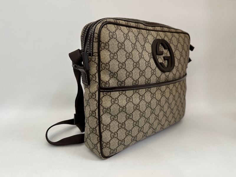 Gucci pvc 深棕牛皮前磁吸口袋斜背包-1