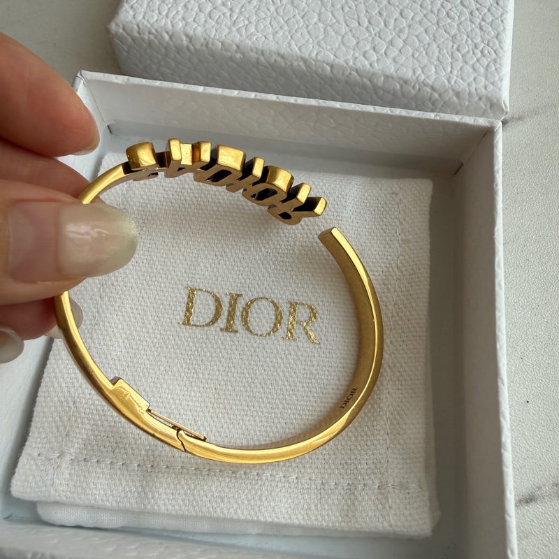 Dior 字母手環🤍-2