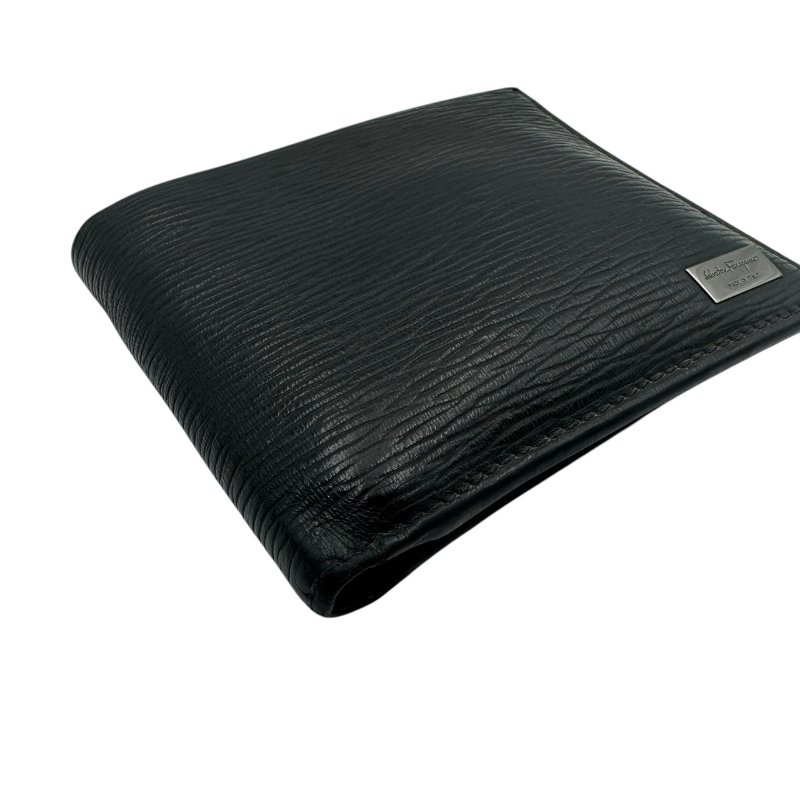 【美收精品】Ferragamo 黑色短夾 C-337【隔月月中將轉賣至日本 上架期限30天】-1