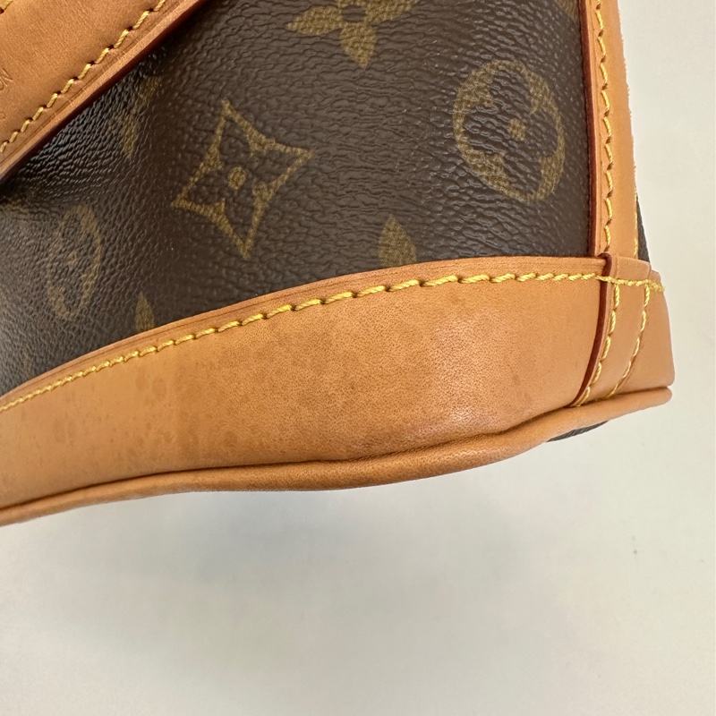 Lv 原花nano noe 手提斜背小水桶包M81266-9