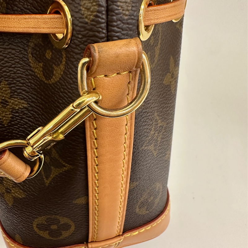 Lv 原花nano noe 手提斜背小水桶包M81266-14