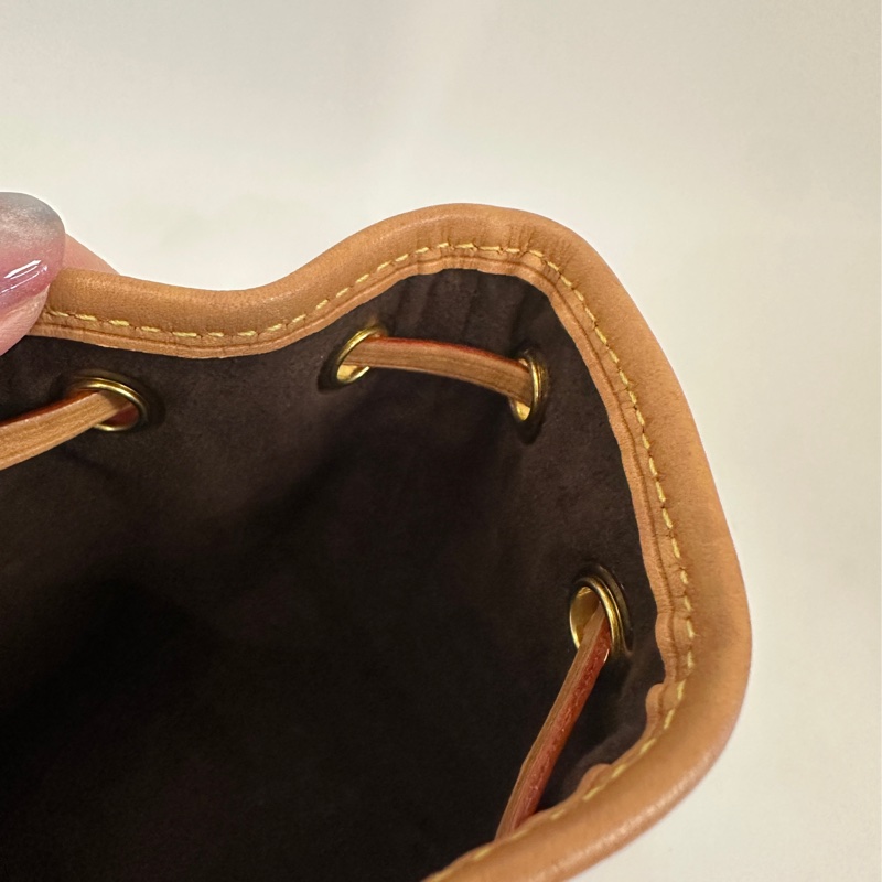 Lv 原花nano noe 手提斜背小水桶包M81266-17