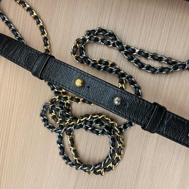 NO:D40 Chanel 香奈儿 Gabrielle 中號 26開 奶茶拼黑色鸳鸯链条流浪包 有塵袋 無卡無盒子 尺寸底長27*高22-9