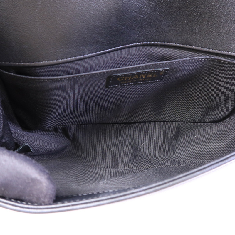 CHANEL 羊皮皮革Boy 25鏈帶肩背袋-4