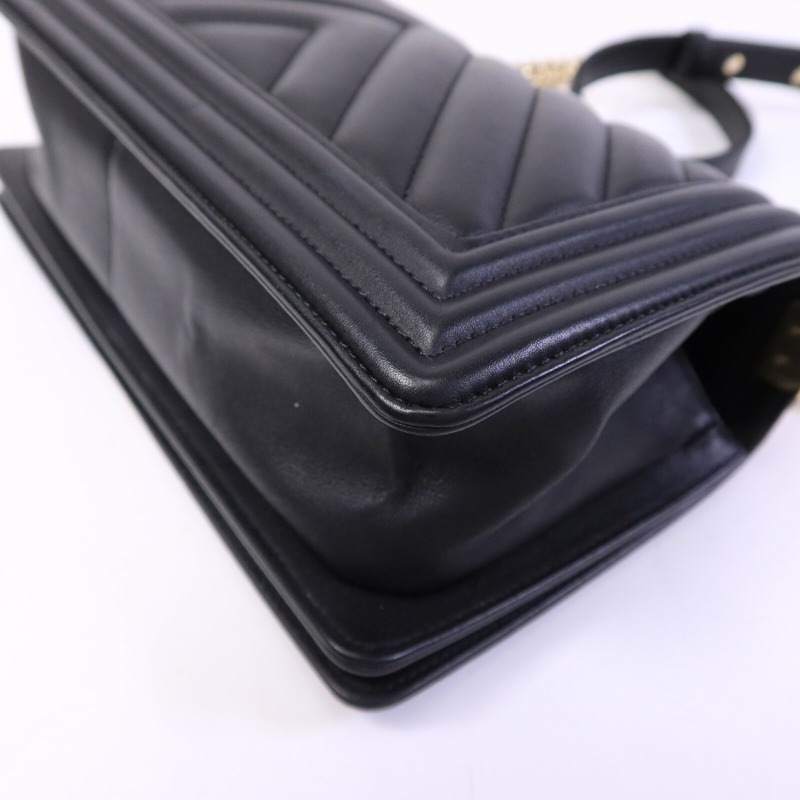 CHANEL 羊皮皮革Boy 25鏈帶肩背袋-12