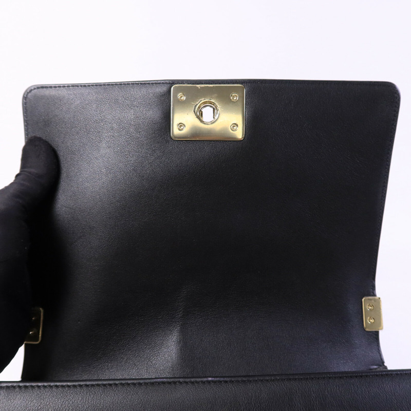 CHANEL 羊皮皮革Boy 25鏈帶肩背袋-14