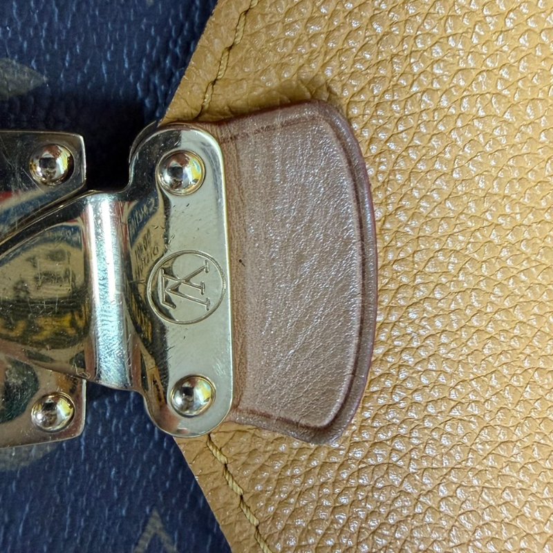 Louis Vuitton Monogram Pallas Chain Bag金扣鍊帶肩背包-5