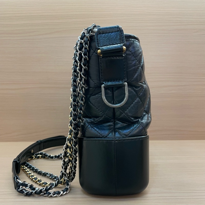 NO:D42 Chanel 香奈儿 中號 2018年 25開 黑色鸳鸯链条流浪包 有塵袋 有卡 無盒子 尺寸底長27*高22-3