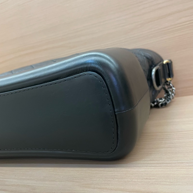 NO:D42 Chanel 香奈儿 中號 2018年 25開 黑色鸳鸯链条流浪包 有塵袋 有卡 無盒子 尺寸底長27*高22-7