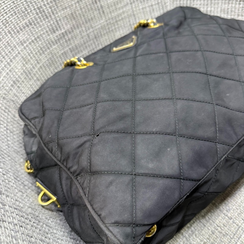 【人生第一個大牌包🤩全網最低價✨】Prada 普拉達 黑色尼龍菱格紋 單肩鏈條包-7