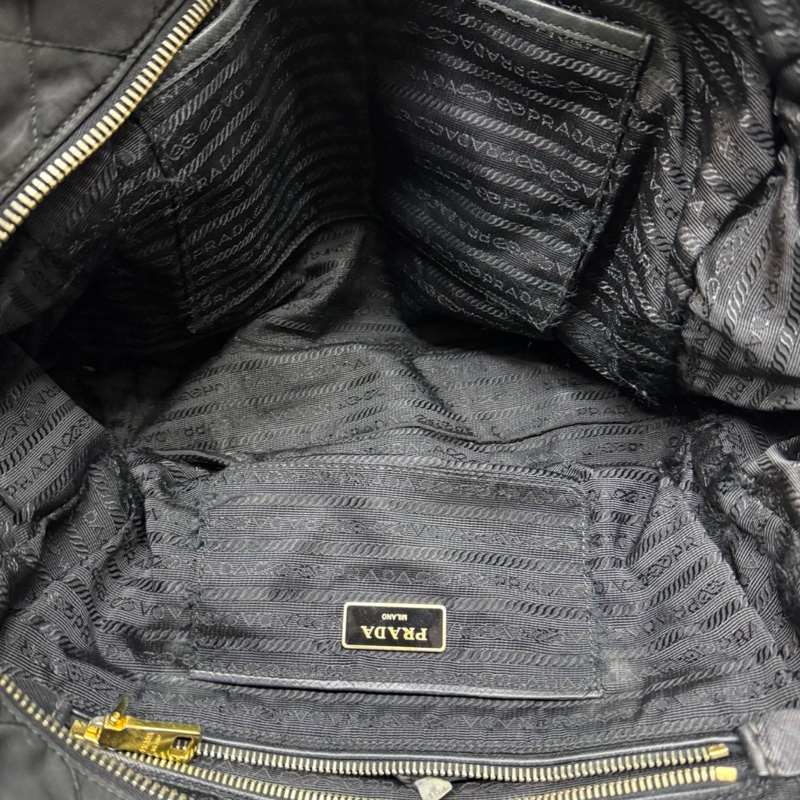 【人生第一個大牌包🤩全網最低價✨】Prada 普拉達 黑色尼龍菱格紋 單肩鏈條包-9