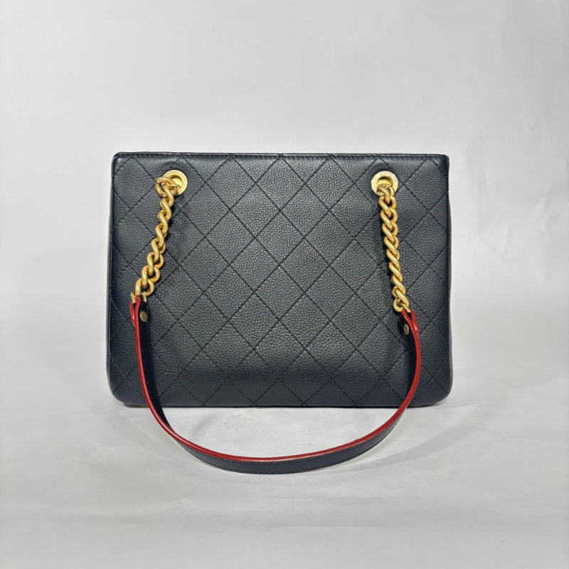 香奈兒CHANEL荔枝紋皮革鍊條托特手提/肩背包(黑)-2