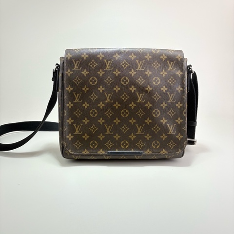 LOUIS VUITTON LV棕色老花邮差包 单肩包