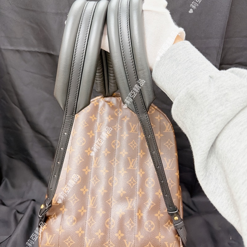 莉亞精品♡LV MM 老花經典後背包 二手美包-15