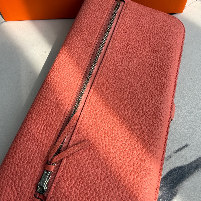 Hermes 珊瑚粉長夾❤️🩷-3