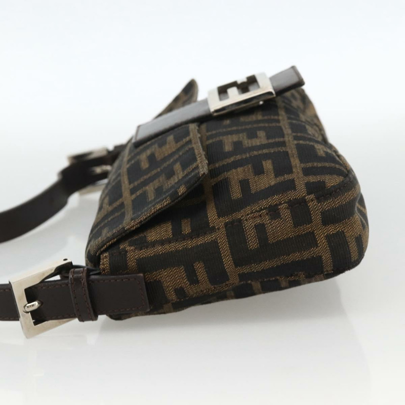 【日本直送】FENDI Zucca帆布Mamma Baguette單肩包 棕色/黑色 正品 YKZ1097SAV-2