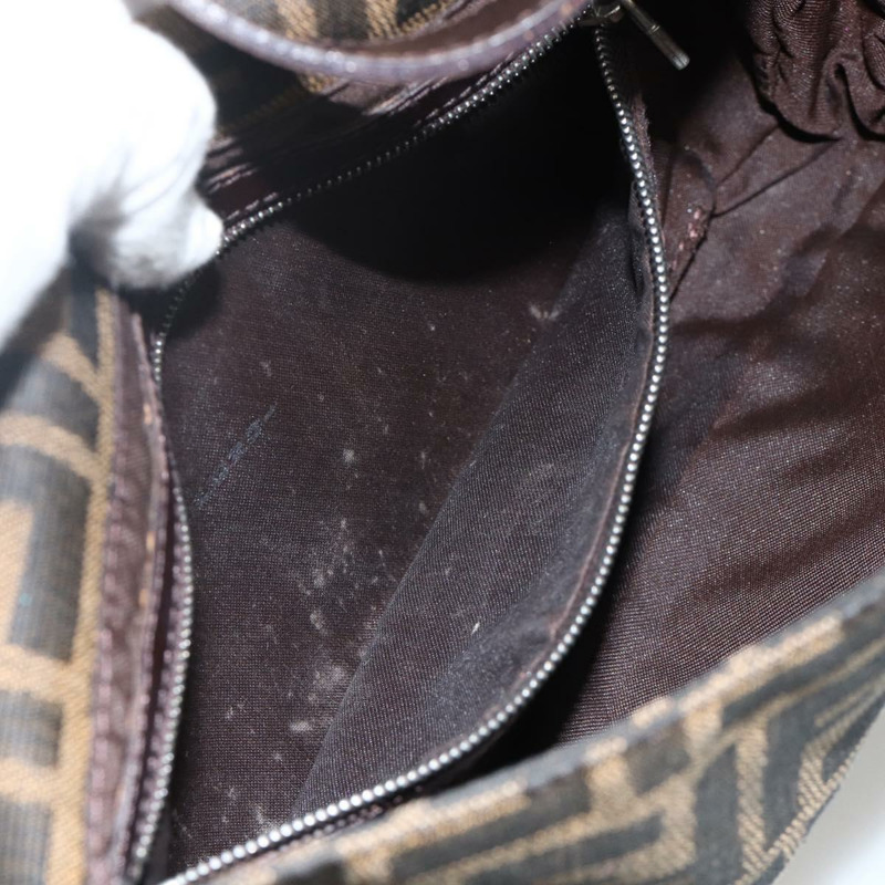 【日本直送】FENDI Zucca帆布Mamma Baguette單肩包 棕色/黑色 正品 YKZ1097SAV-9
