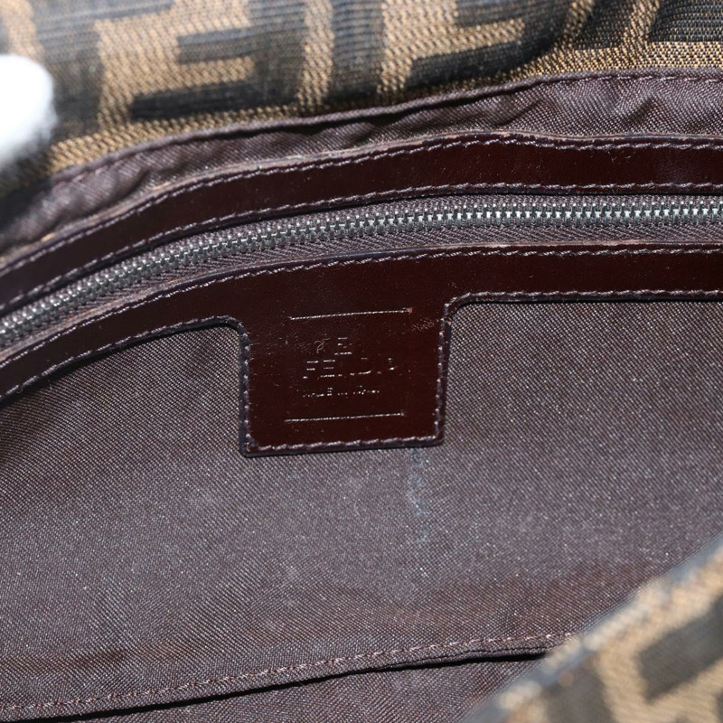 【日本直送】FENDI Zucca帆布Mamma Baguette單肩包 棕色/黑色 正品 YKZ1097SAV-19