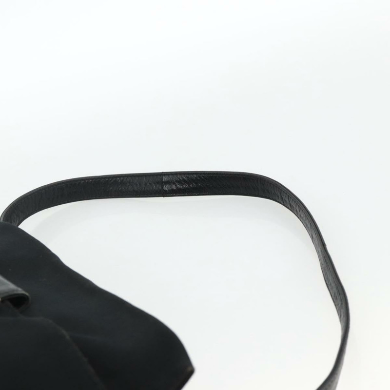 【日本直送】FENDI Mamma Baguette 單肩包，黑色銀色針織布料，正品 am11275A-7