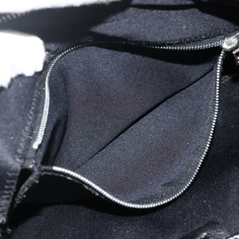 【日本直送】FENDI Mamma Baguette 單肩包，黑色銀色針織布料，正品 am11275A-21