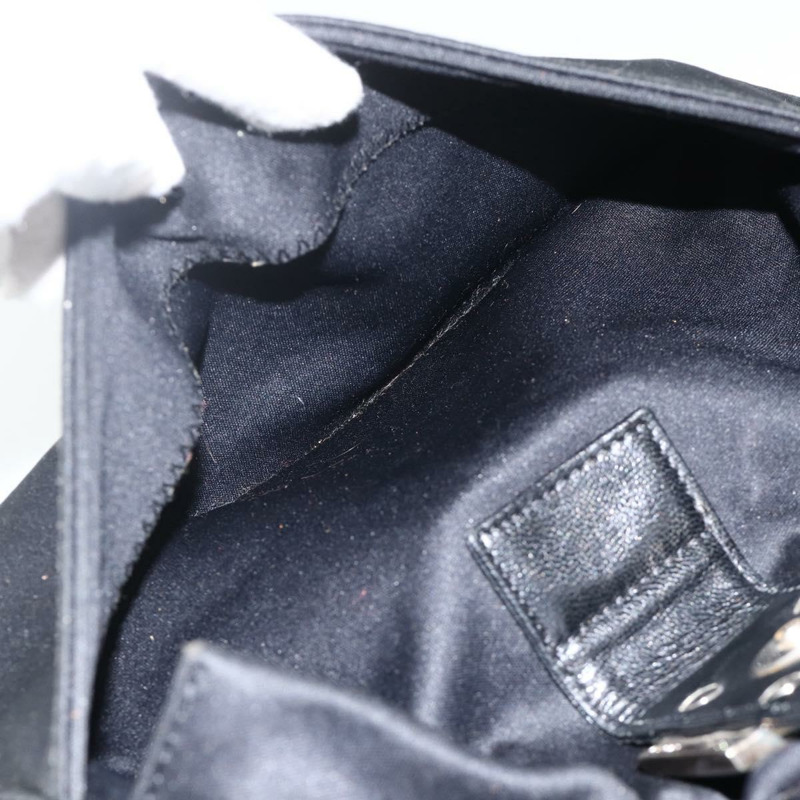 【日本直送】FENDI Mamma Baguette 單肩包，黑色銀色針織布料，正品 am11275A-22