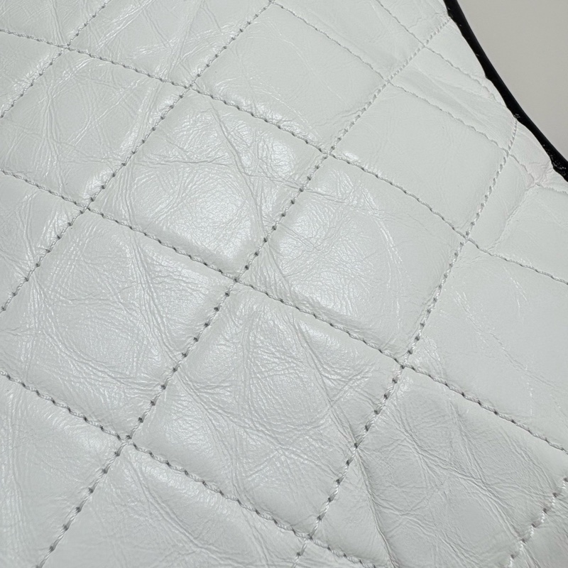 CHANEL香奈兒黑白拼色牛皮流浪鏈條單肩包 斜挎包 中號-4