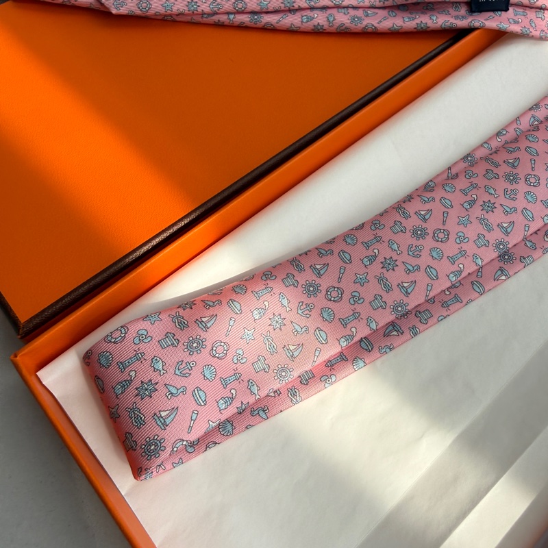 Hermes 粉色海洋領帶😍-3