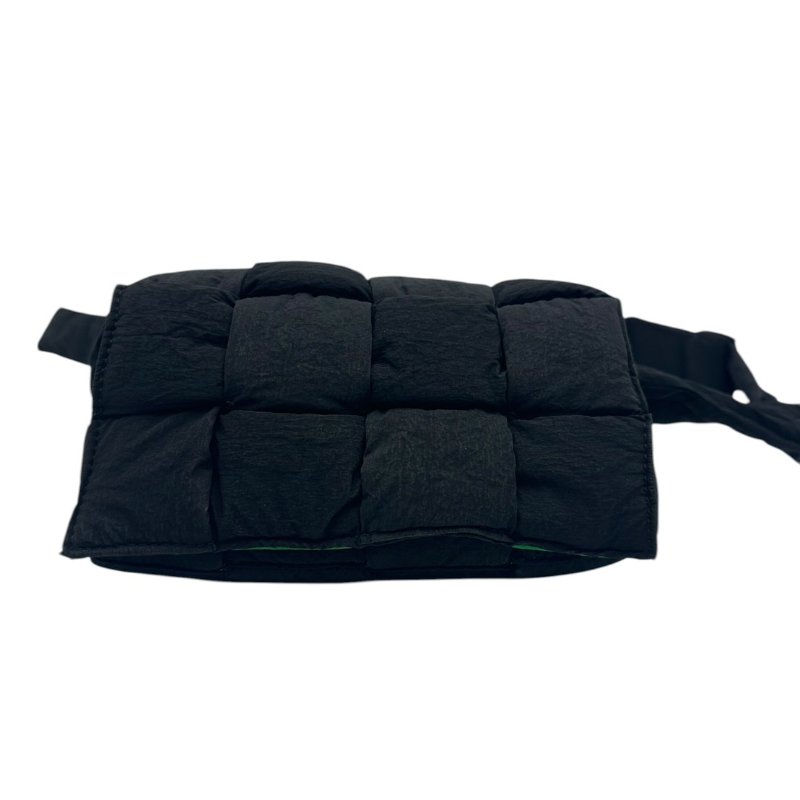 【美收精品】BOTTEGA VENETA 黑色肩背包 C-341【隔月月中將轉賣至日本 上架期限30天】-0