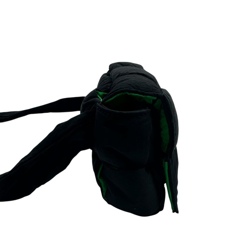 【美收精品】BOTTEGA VENETA 黑色肩背包 C-341【隔月月中將轉賣至日本 上架期限30天】-5