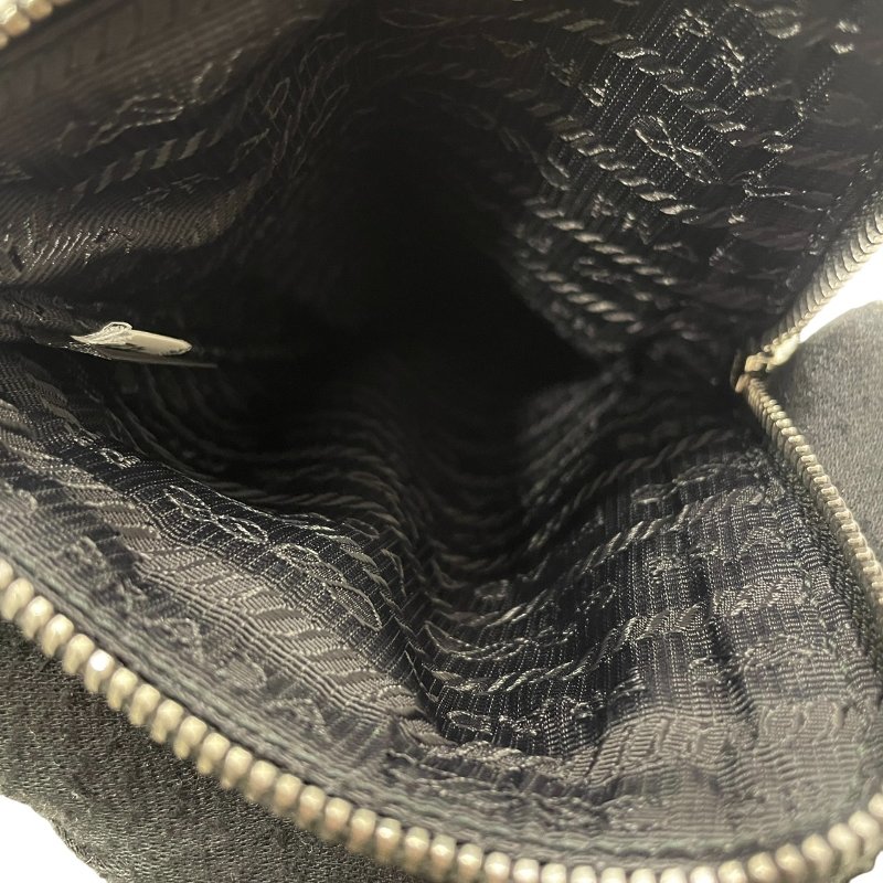 PRADA 普拉達 LOGO長型萬用收納包 尼龍 黑色 銀釦-11