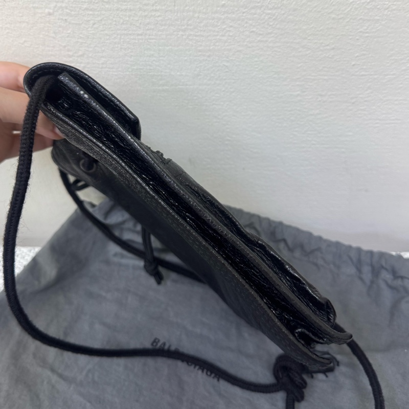 Balenciaga手機斜背包-7