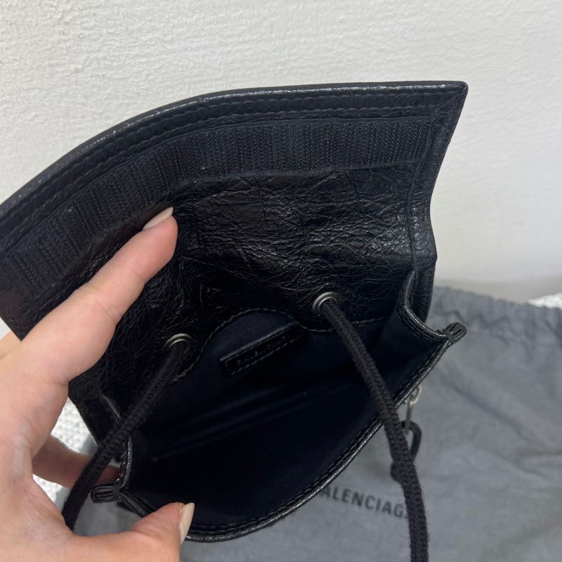 Balenciaga手機斜背包-8
