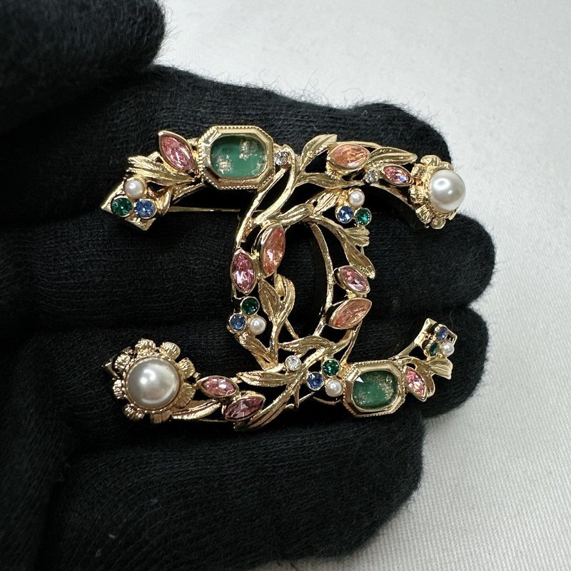 CHANEL 全新22K彩寶花葉胸針-3